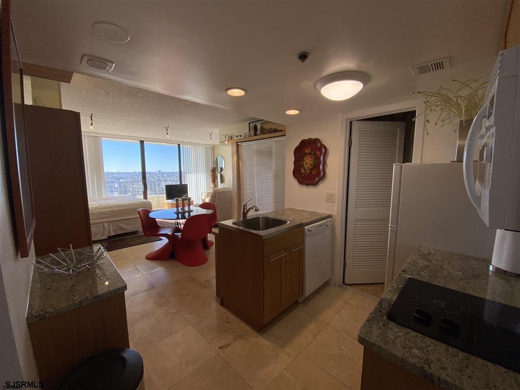 Atlantic City, New Jersey 08401, United States, ,1 BathroomBathrooms,Residential,Active,160465