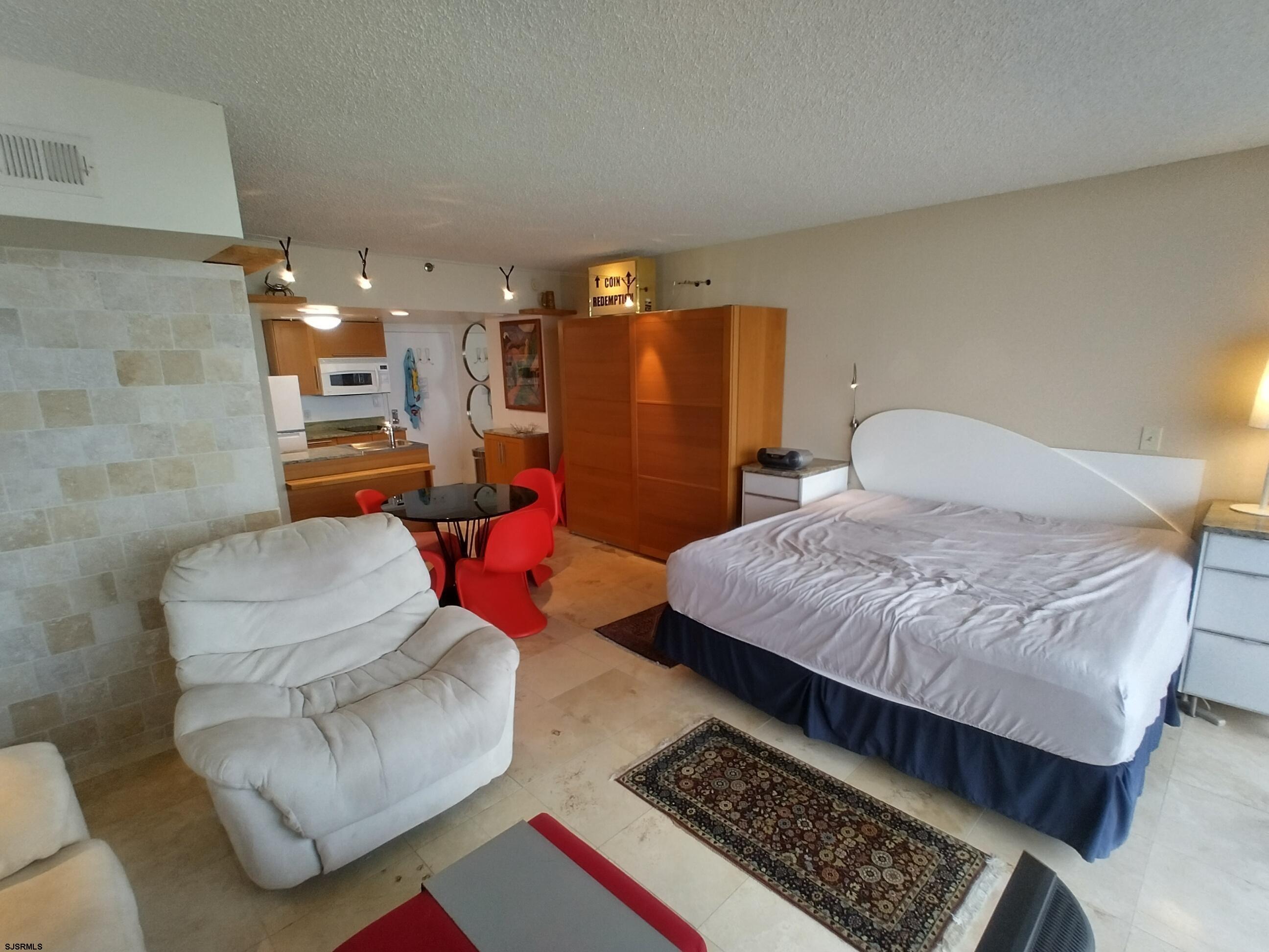 Atlantic City, New Jersey 08401, United States, ,1 BathroomBathrooms,Residential,Active,160465