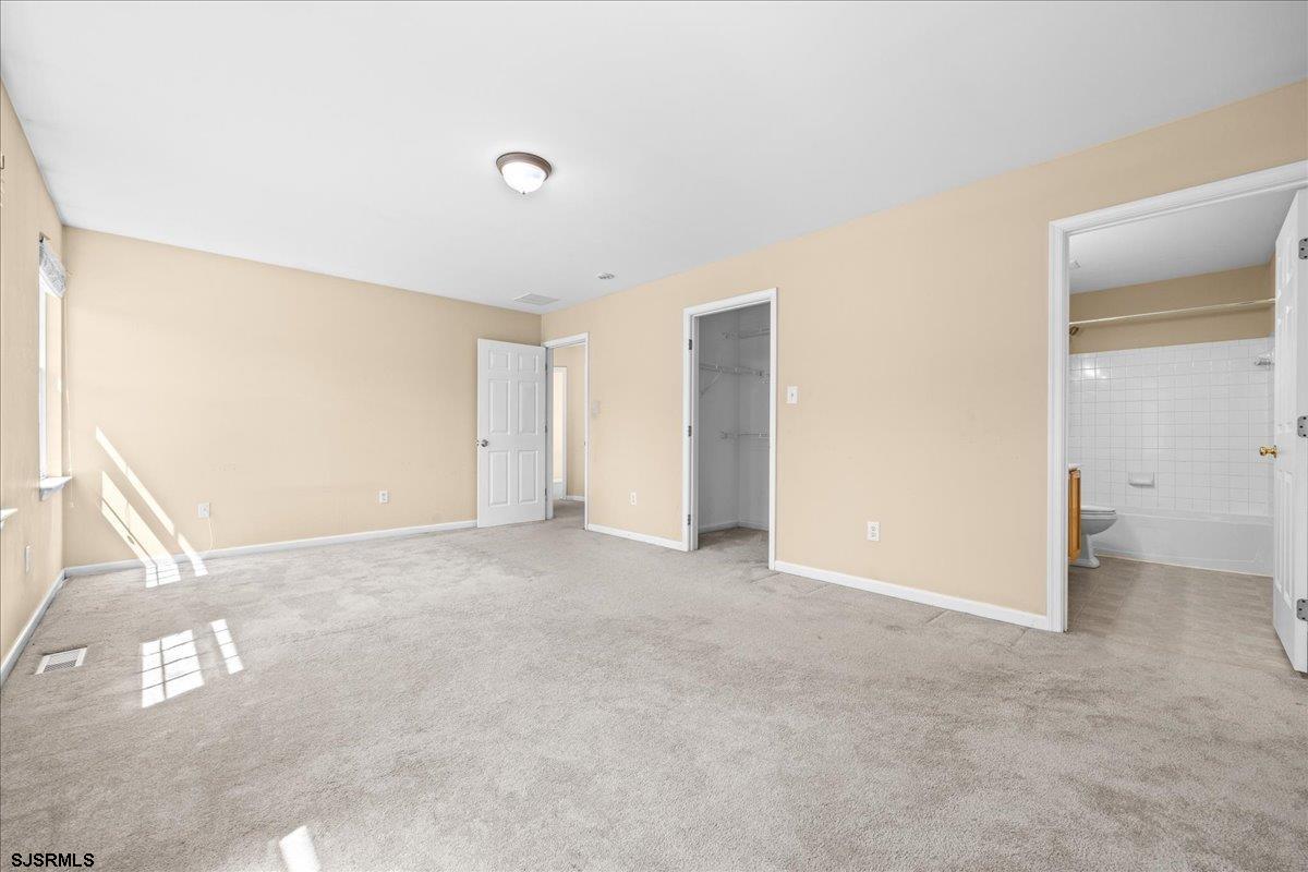 Egg Harbor Township, New Jersey 08234, United States, 4 Bedrooms Bedrooms, ,3 BathroomsBathrooms,Residential,Active,168600