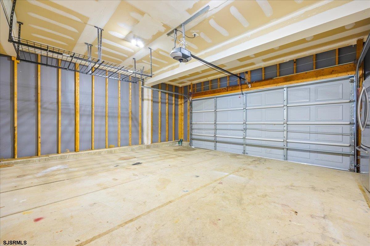 Egg Harbor Township, New Jersey 08234, United States, 4 Bedrooms Bedrooms, ,3 BathroomsBathrooms,Residential,Active,168600