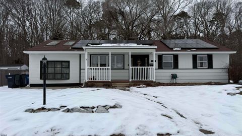 112 Woodcrest Ave Absecon NJ 08201