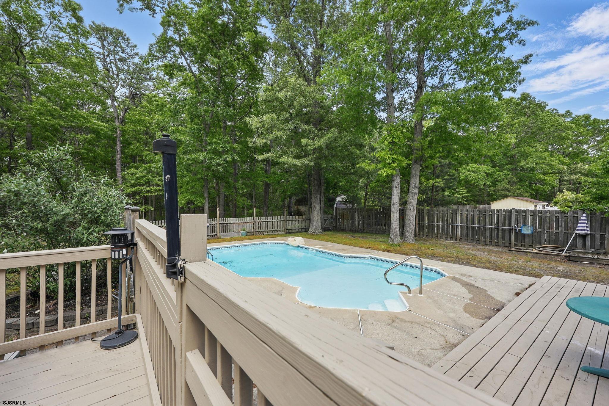 134D Crestview Ave