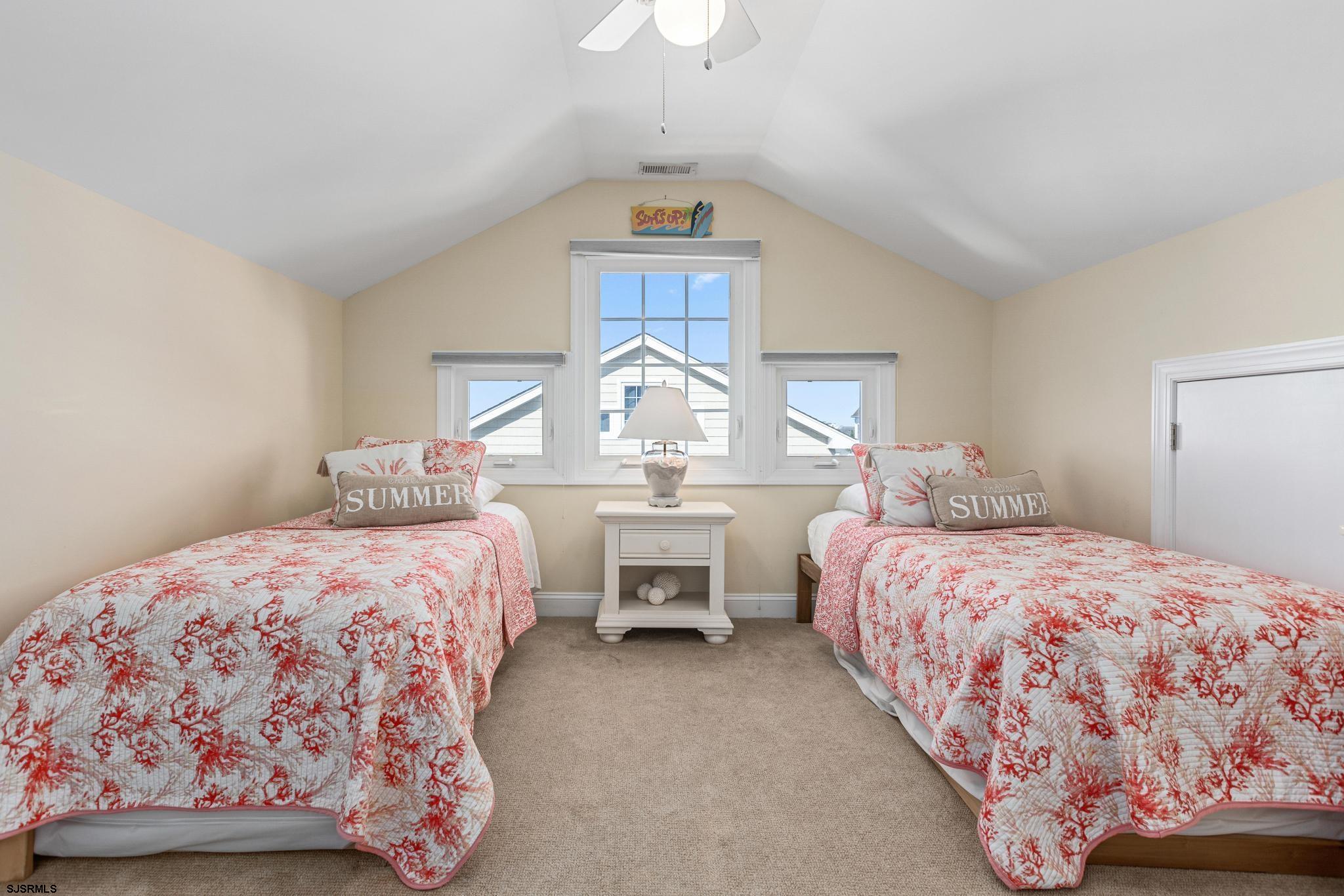 Margate, New Jersey 08402, United States, 6 Bedrooms Bedrooms, ,4 BathroomsBathrooms,Residential,Active,58388