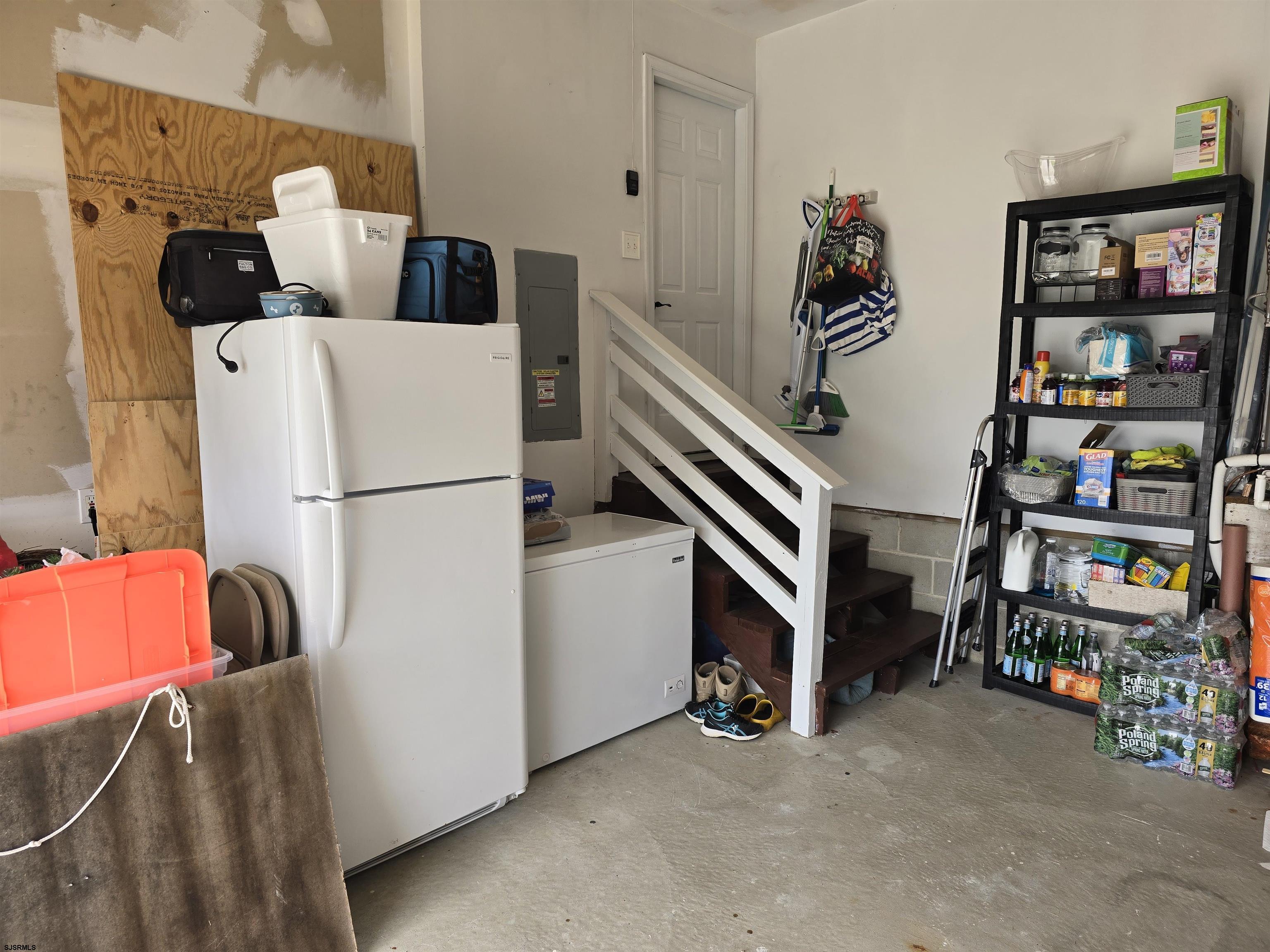 Brigantine, New Jersey 08203, United States, 4 Bedrooms Bedrooms, ,3 BathroomsBathrooms,Residential,Pending,115399