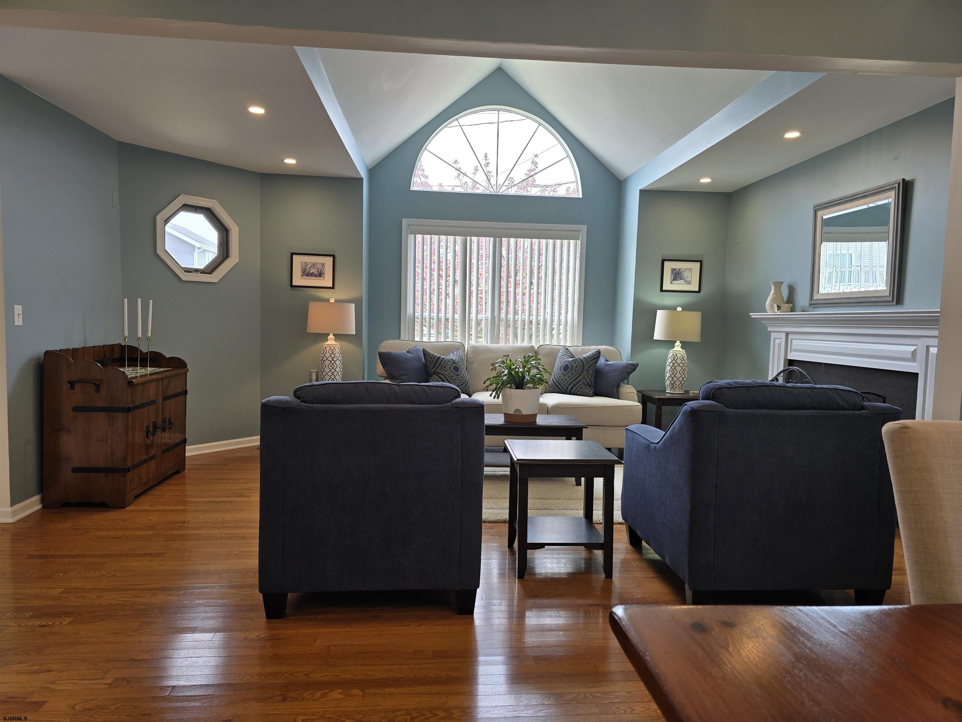 Brigantine, New Jersey 08203, United States, 4 Bedrooms Bedrooms, ,3 BathroomsBathrooms,Residential,Pending,115399