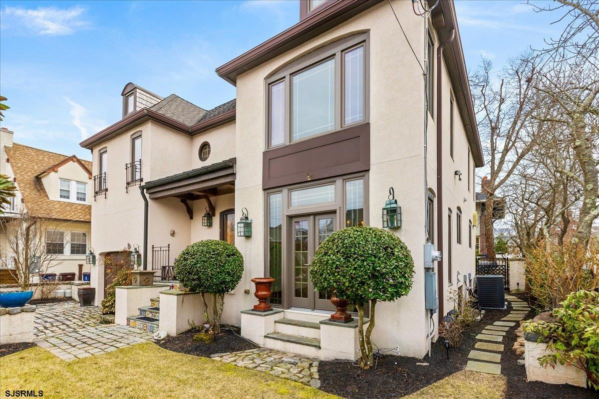 Ventnor, New Jersey 08406, United States, 5 Bedrooms Bedrooms, ,3 BathroomsBathrooms,Residential,Active,2883