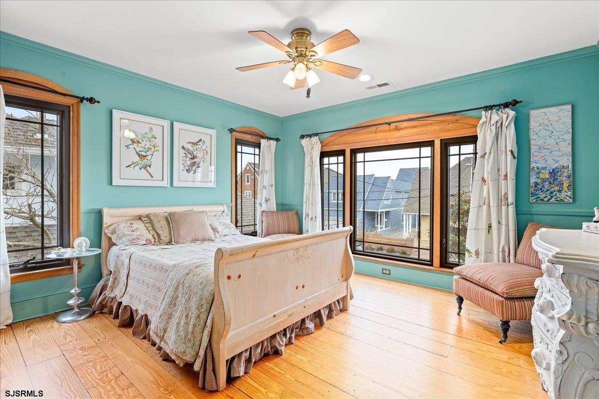 Ventnor, New Jersey 08406, United States, 5 Bedrooms Bedrooms, ,3 BathroomsBathrooms,Residential,Active,2883