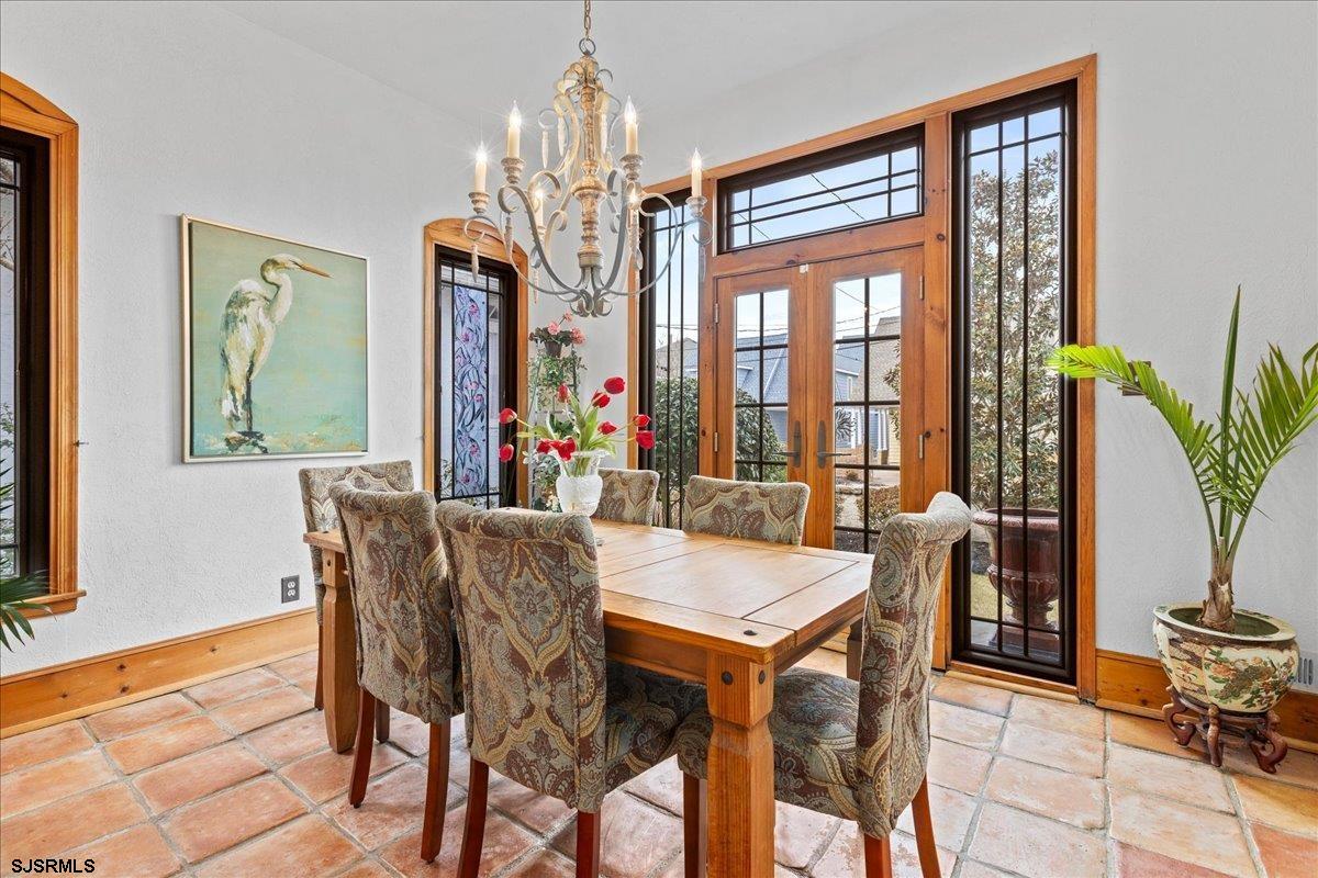 Ventnor, New Jersey 08406, United States, 5 Bedrooms Bedrooms, ,3 BathroomsBathrooms,Residential,Active,2883