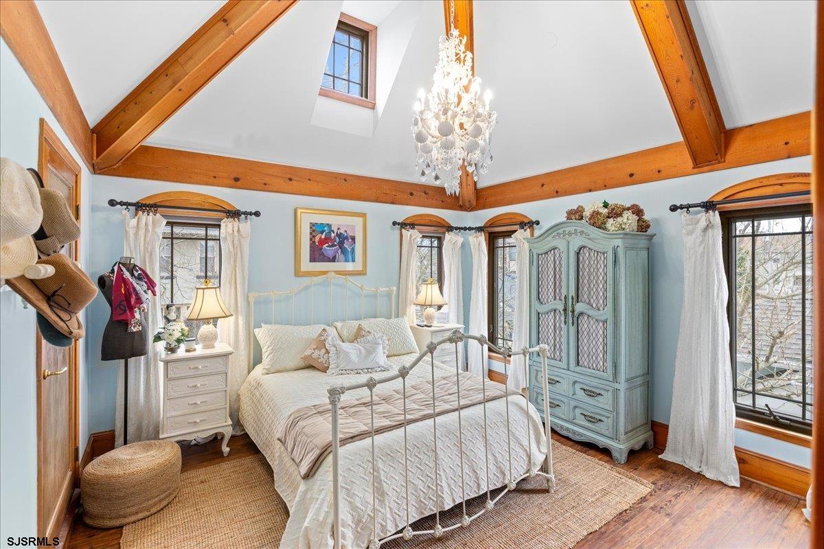 Ventnor, New Jersey 08406, United States, 5 Bedrooms Bedrooms, ,3 BathroomsBathrooms,Residential,Active,2883