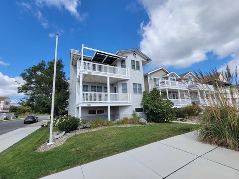 Photo of 2574 West Ave #2, Ocean City, NJ 08226 (MLS # 601006)