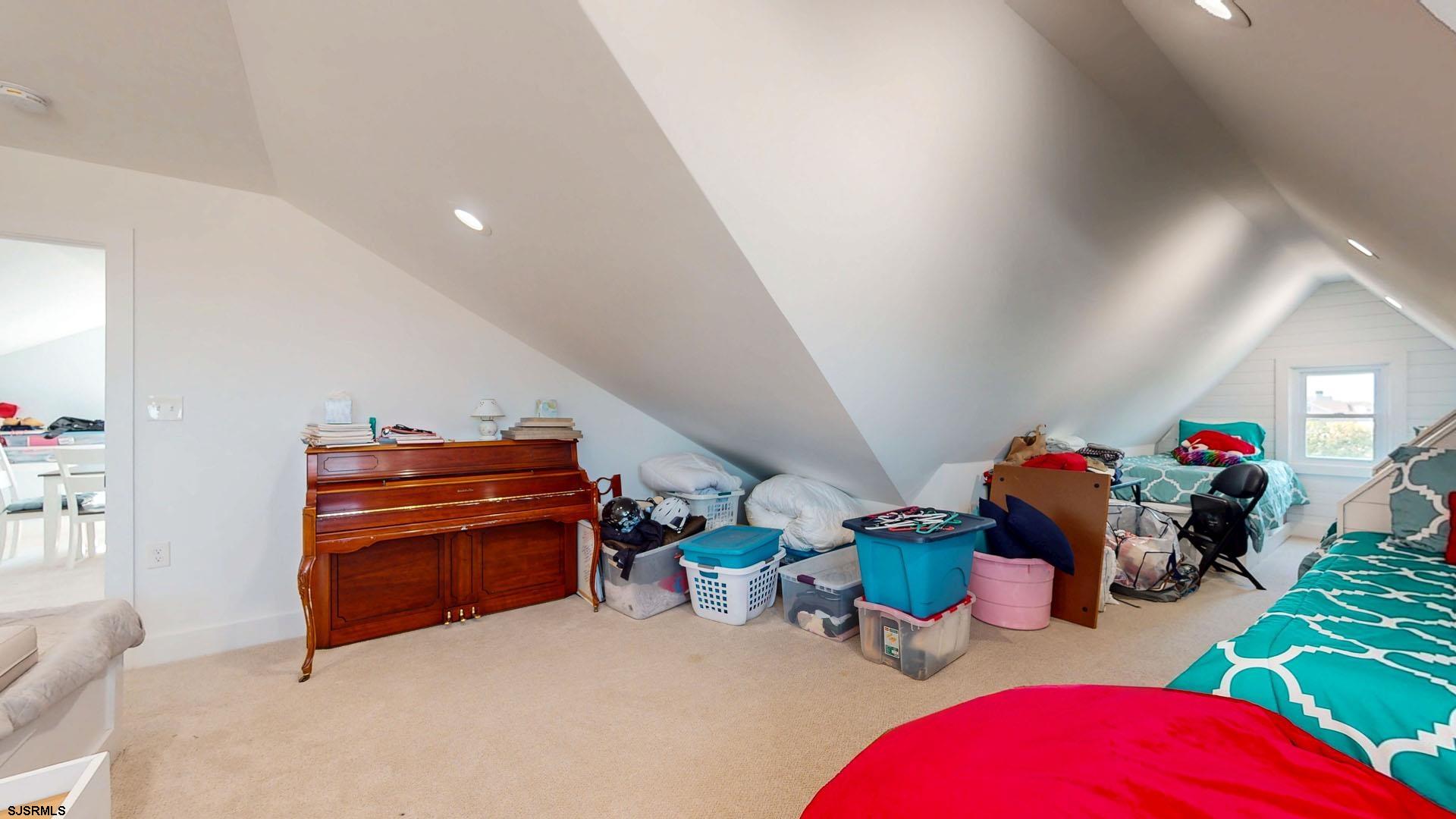 Ocean City, New Jersey 08226, United States, 6 Bedrooms Bedrooms, ,5 BathroomsBathrooms,Residential,Active,214240