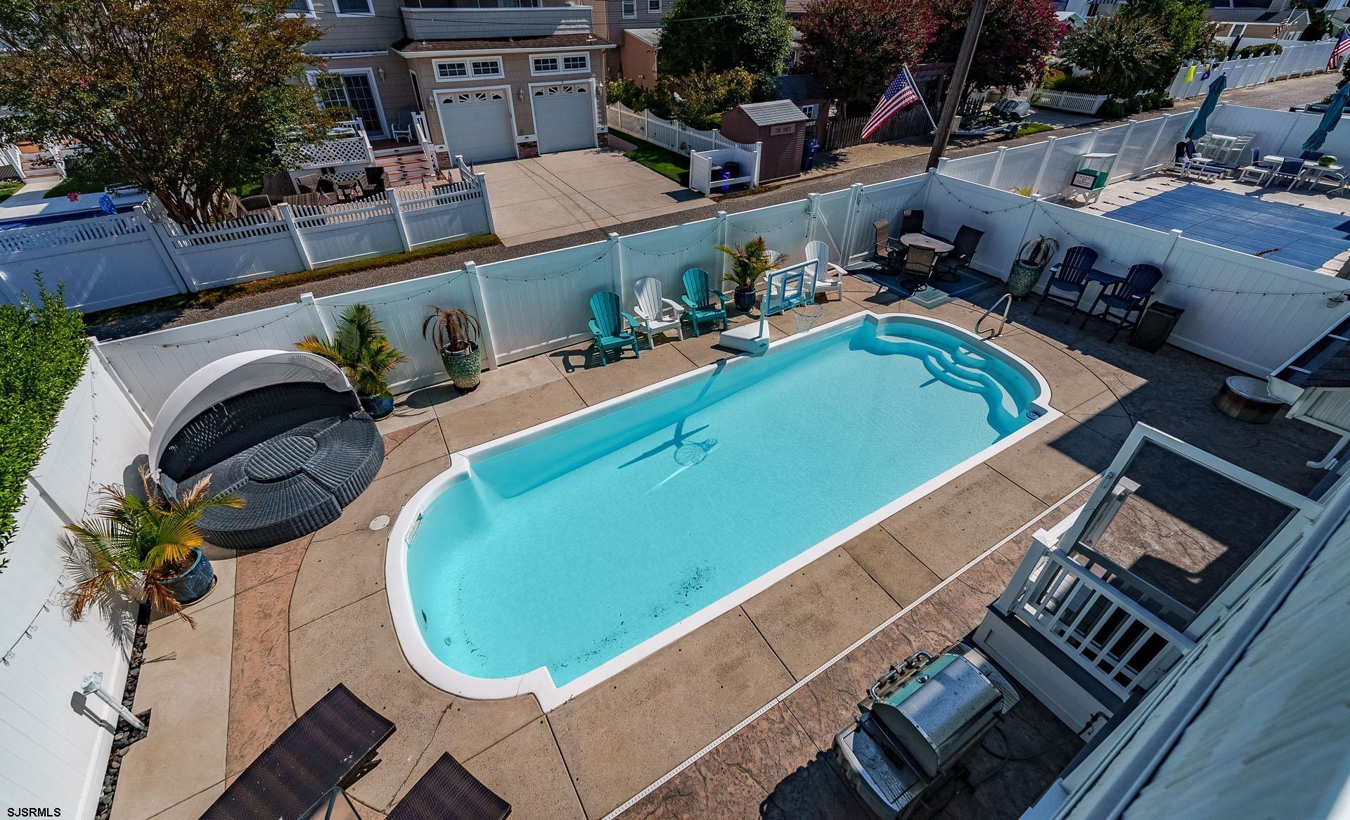 Ocean City, New Jersey 08226, United States, 6 Bedrooms Bedrooms, ,5 BathroomsBathrooms,Residential,Active,214240