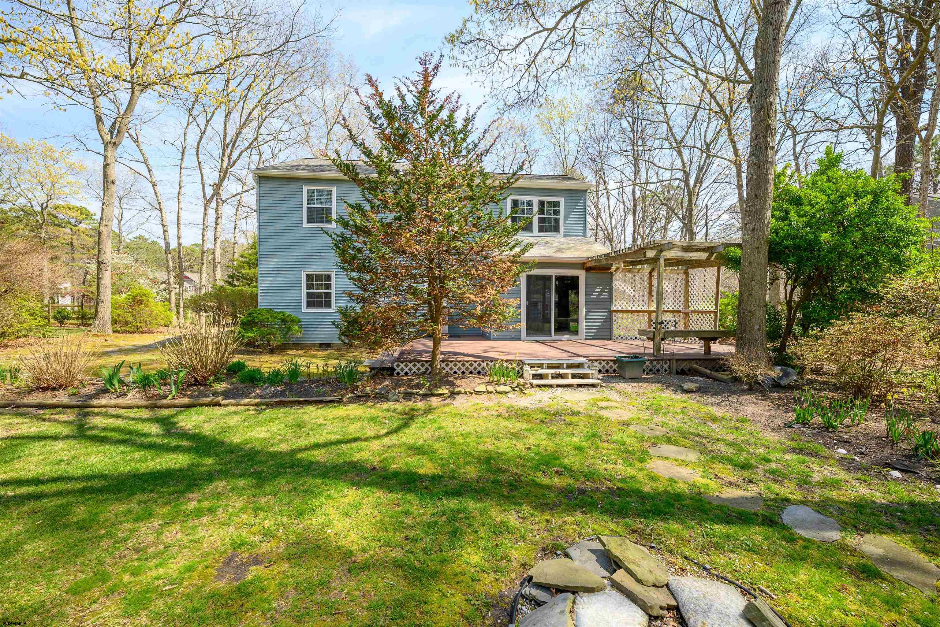 225 Sylvan Ave Ave