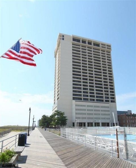 Condo For Rent - 3851 Boardwalk<br/> Atlantic City, NJ 08401