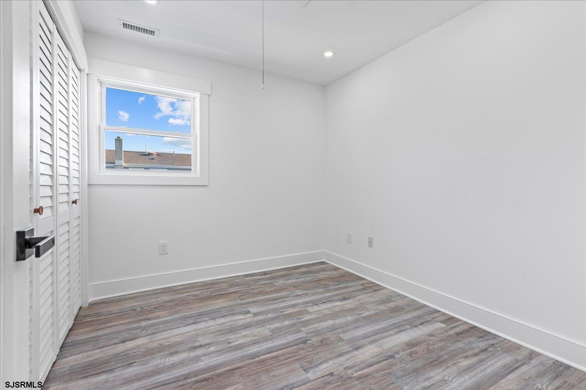 Ventnor, New Jersey 08406, United States, 5 Bedrooms Bedrooms, ,4 BathroomsBathrooms,Residential,Active,178356