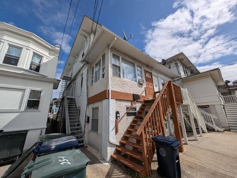 Apartment For Rent - 25 N Boston Ave<br/> Atlantic City, NJ 08401