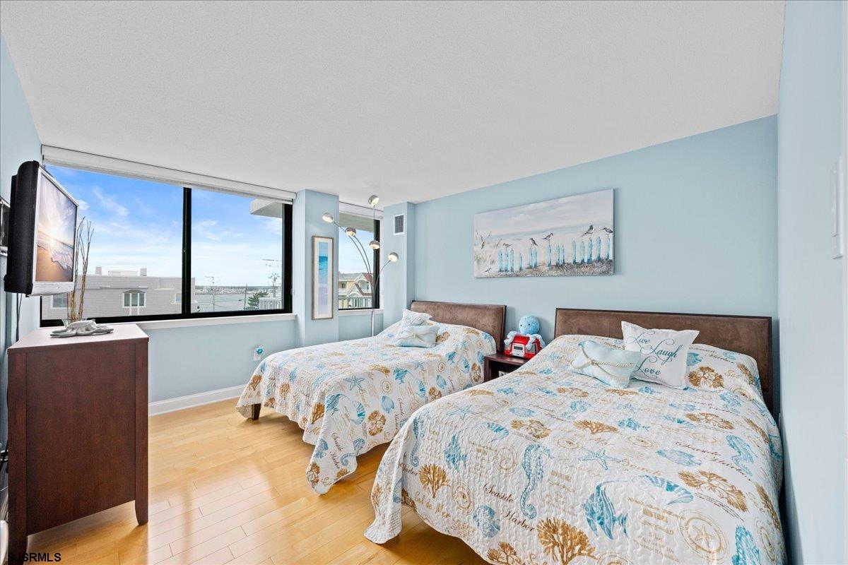 Longport, New Jersey 08403, United States, 2 Bedrooms Bedrooms, ,2 BathroomsBathrooms,Residential,Active,153790