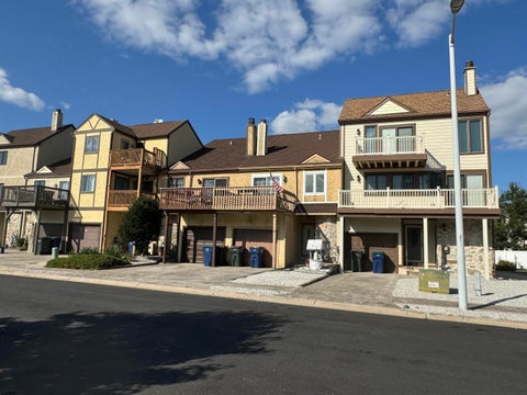 Homes For Rent - 25 Beacon Ln<br/> Brigantine, NJ 08203