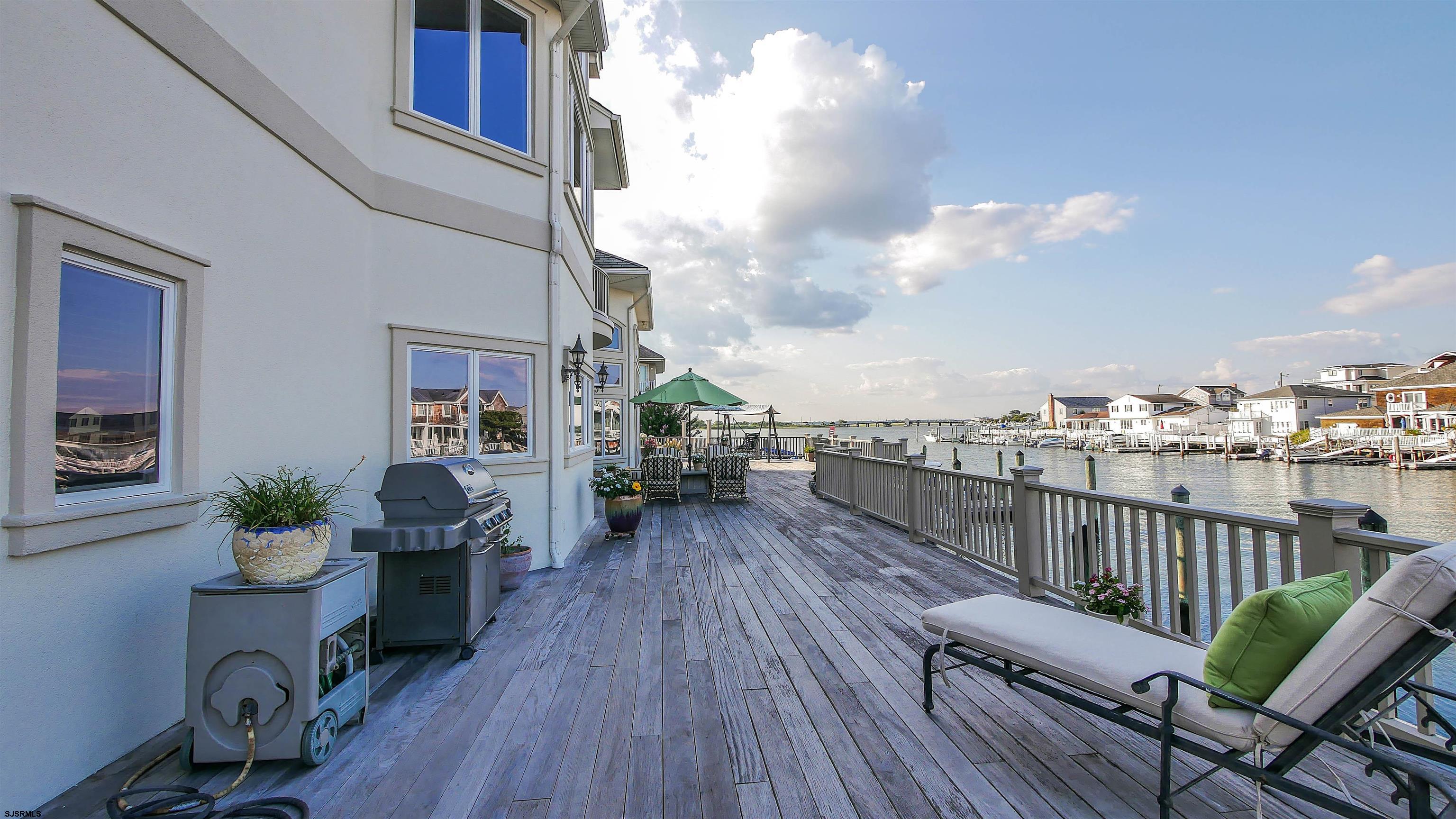 Margate, New Jersey 08402, United States, 4 Bedrooms Bedrooms, ,4 BathroomsBathrooms,Residential,Active,48615