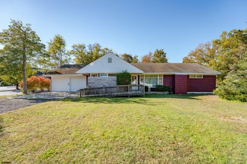 Photo of 33 E Mechanic Street, Cape May Court House, NJ 08210 (MLS # 601678)