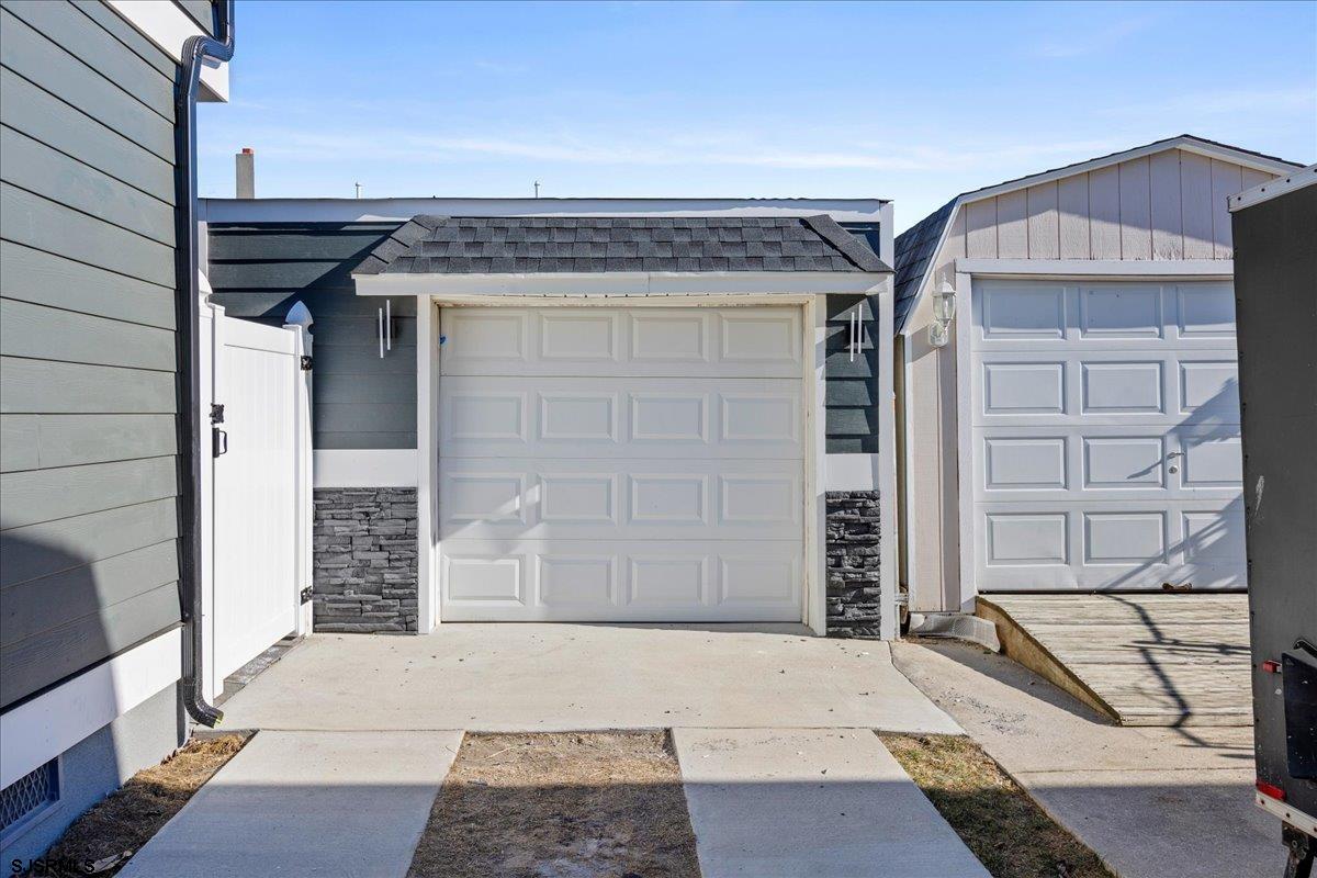 Ventnor, New Jersey 08406, United States, 5 Bedrooms Bedrooms, ,4 BathroomsBathrooms,Residential,Active,243319