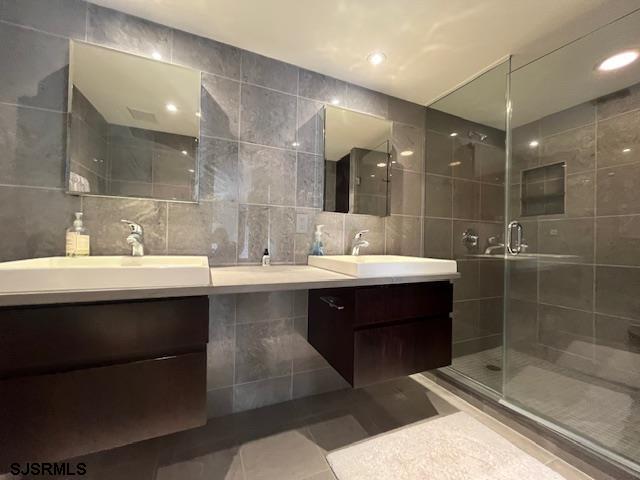 Margate, New Jersey 08402, United States, 2 Bedrooms Bedrooms, ,2 BathroomsBathrooms,Residential,Active,91627