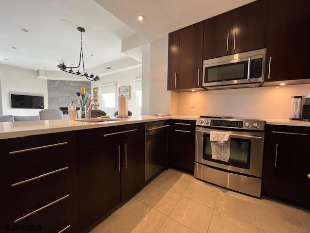 Margate, New Jersey 08402, United States, 2 Bedrooms Bedrooms, ,2 BathroomsBathrooms,Residential,Active,91627