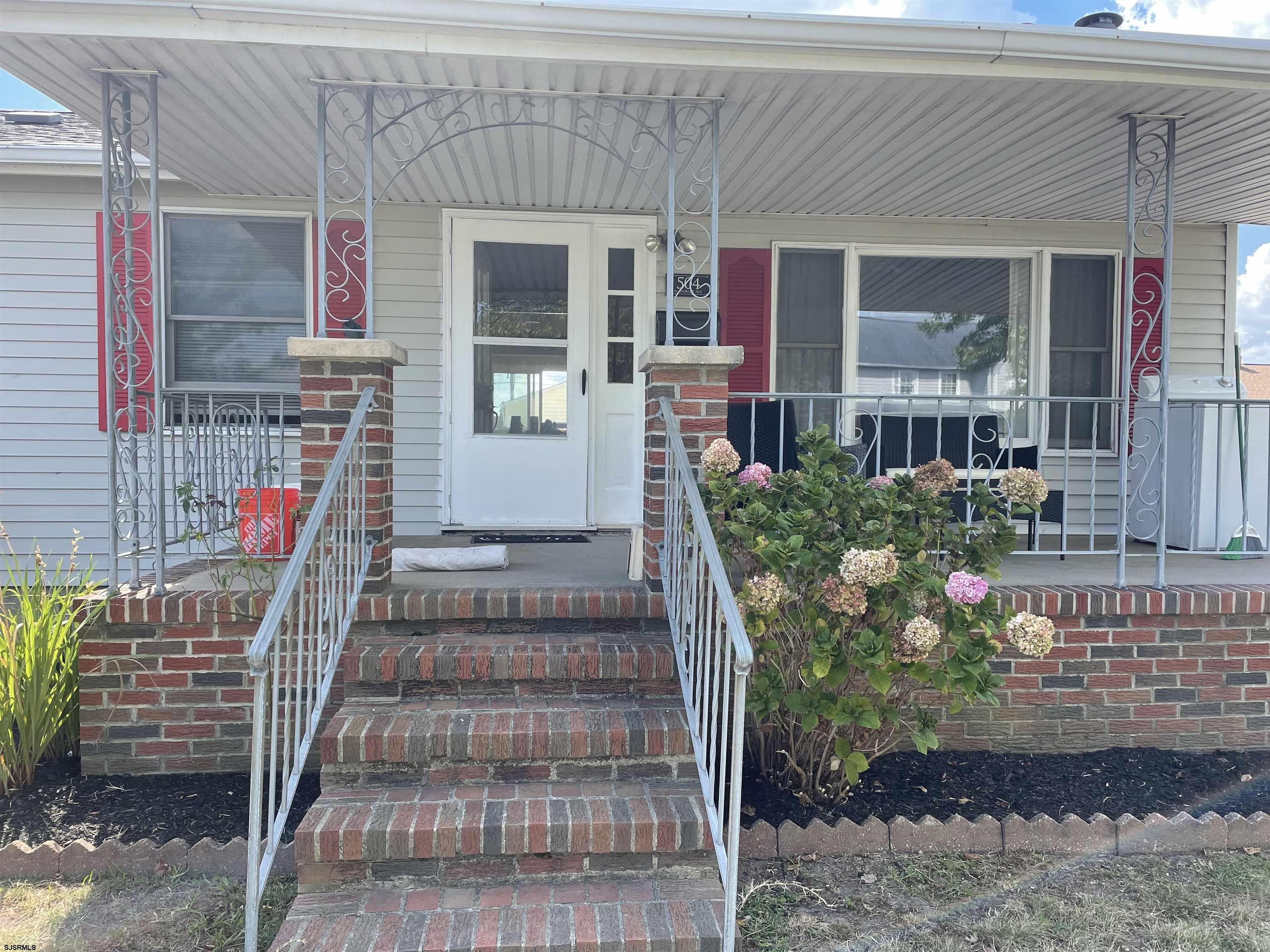 Ventnor Heights, New Jersey 08406, United States, 3 Bedrooms Bedrooms, ,2 BathroomsBathrooms,Residential,Active,201744