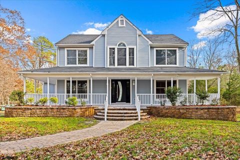 Photo of 240 N Odessa Ave, Egg Harbor City, NJ 08215 (MLS # 604113)