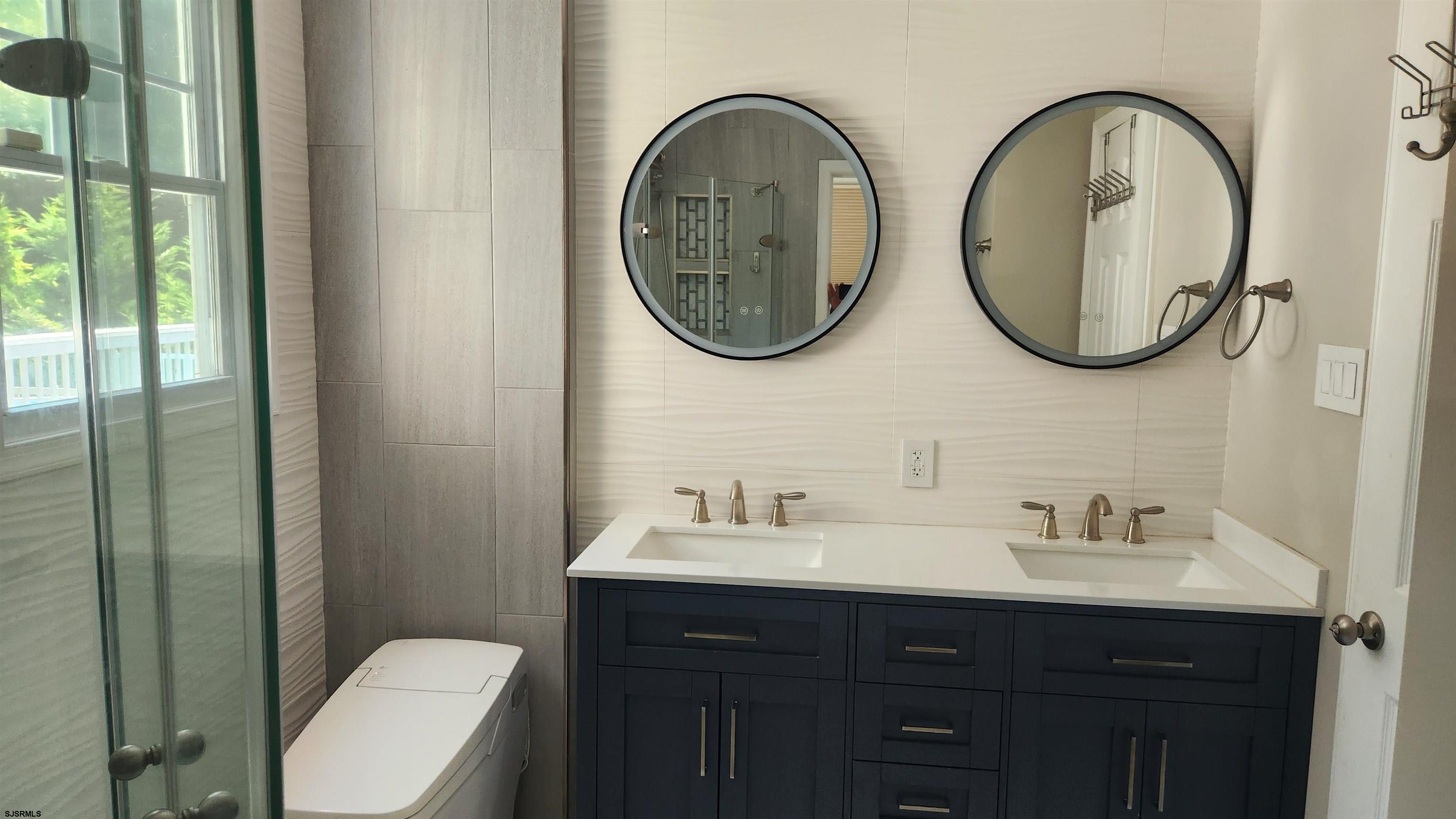 Northfield, New Jersey 08225, United States, 4 Bedrooms Bedrooms, ,2 BathroomsBathrooms,Residential,Active,181646