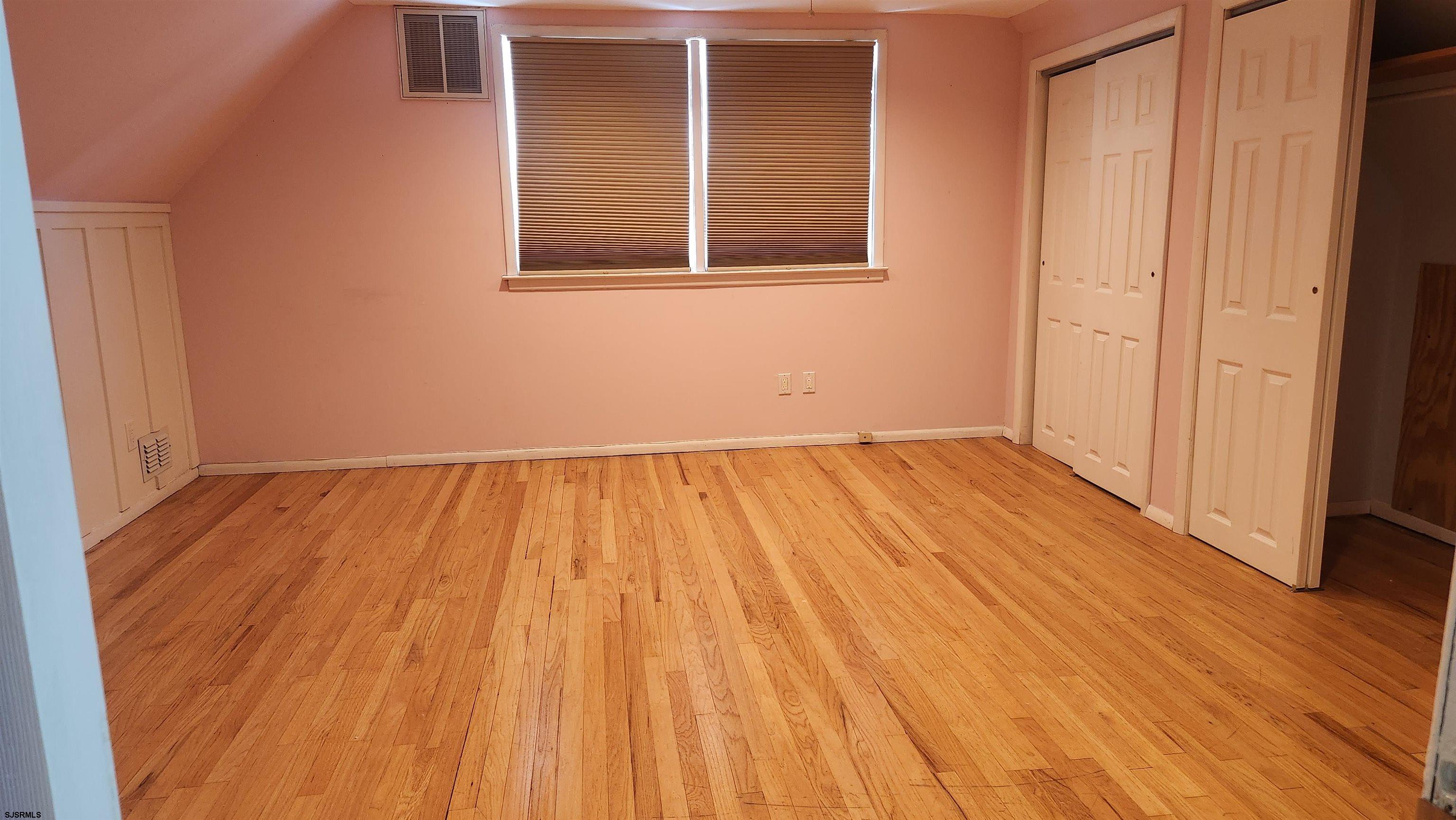 Northfield, New Jersey 08225, United States, 4 Bedrooms Bedrooms, ,2 BathroomsBathrooms,Residential,Active,181646