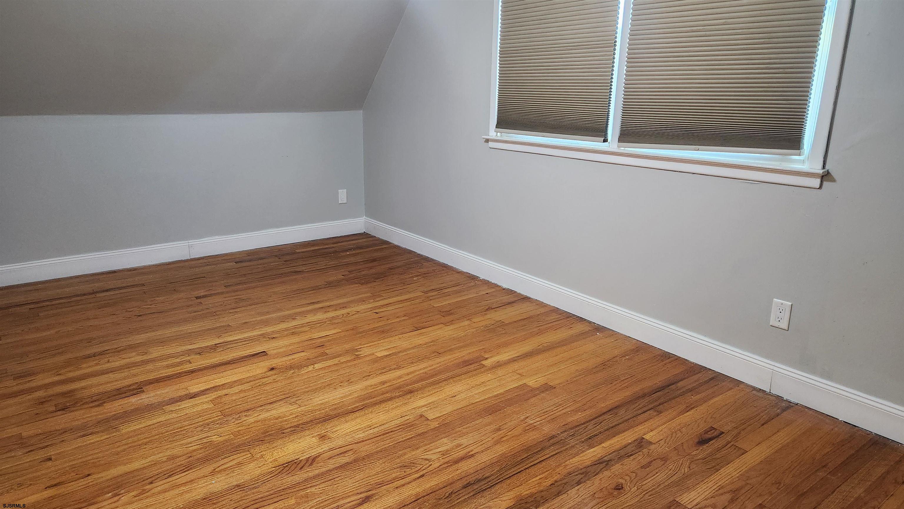 Northfield, New Jersey 08225, United States, 4 Bedrooms Bedrooms, ,2 BathroomsBathrooms,Residential,Active,181646