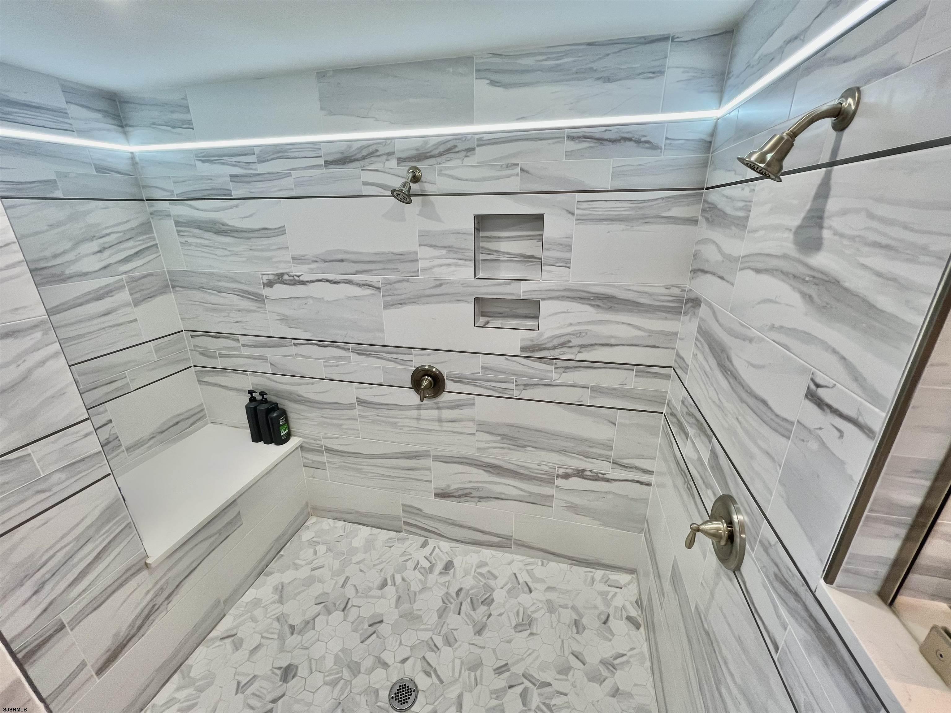 Ocean City, New Jersey 08226, United States, 6 Bedrooms Bedrooms, ,6 BathroomsBathrooms,Residential,Active,38036