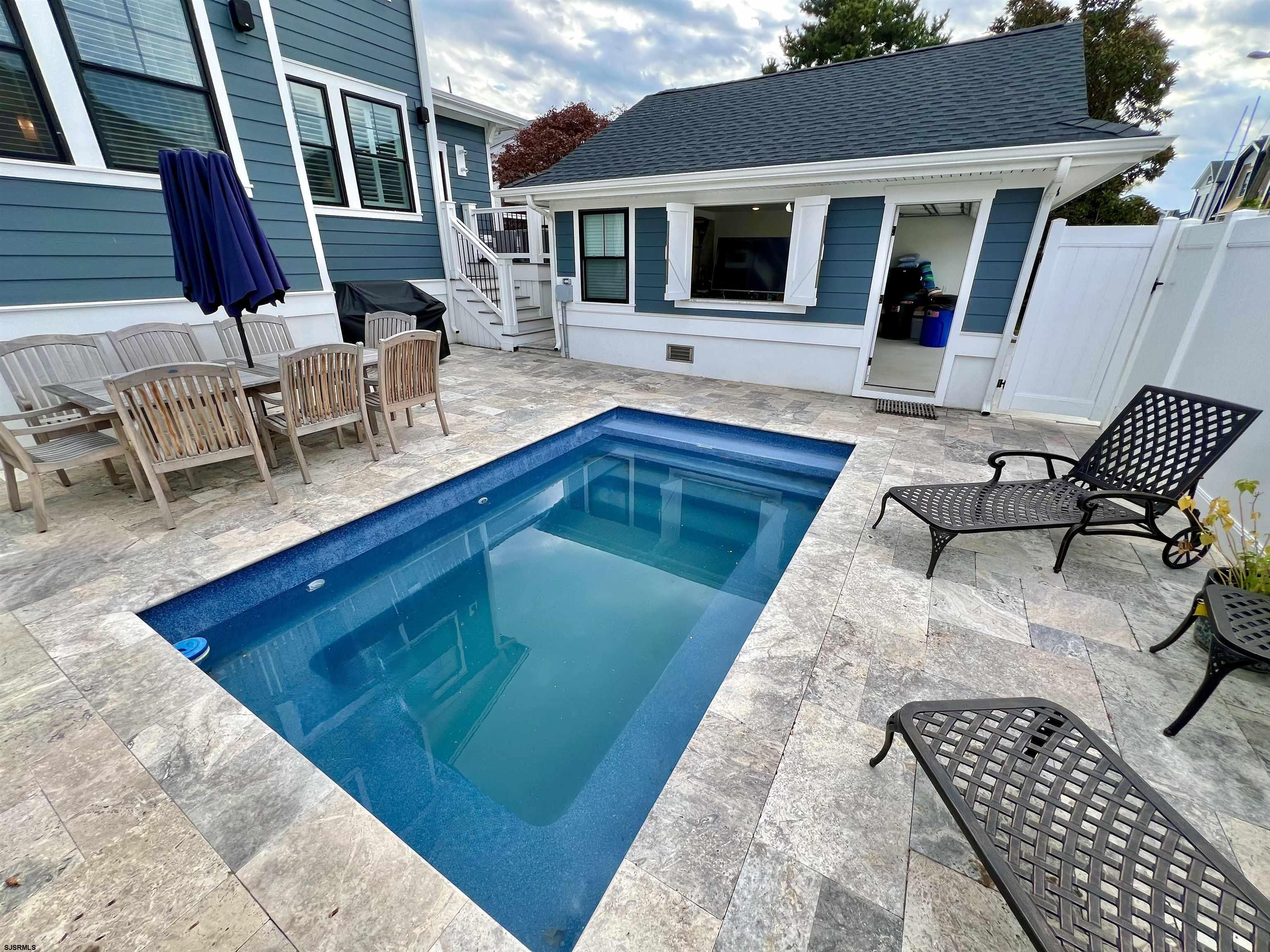 Ocean City, New Jersey 08226, United States, 6 Bedrooms Bedrooms, ,6 BathroomsBathrooms,Residential,Active,38036