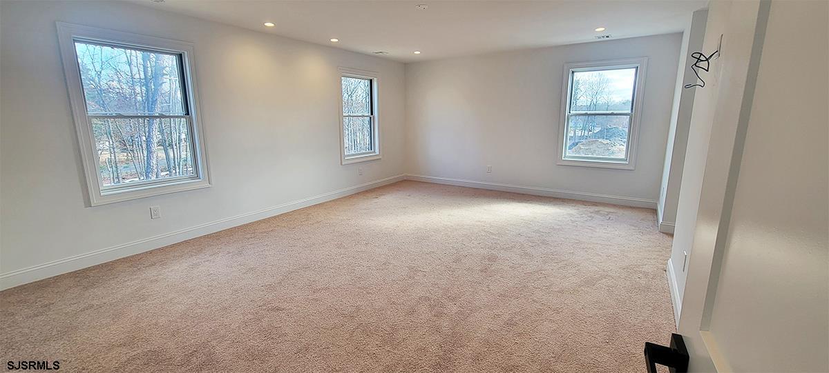 Egg Harbor Township, New Jersey 08234, United States, 4 Bedrooms Bedrooms, ,3 BathroomsBathrooms,Residential,Pending,72491
