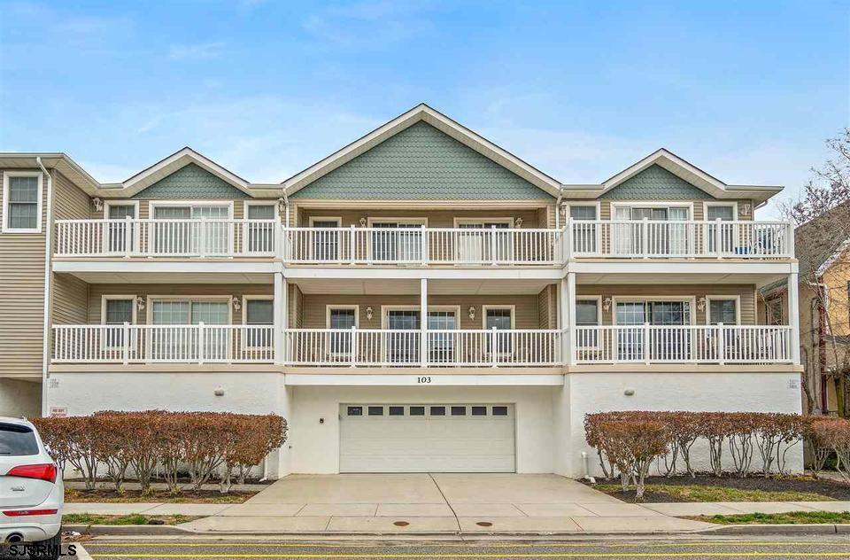 Wildwood, New Jersey 08260, United States, 3 Bedrooms Bedrooms, ,3 BathroomsBathrooms,Residential,Active,234162