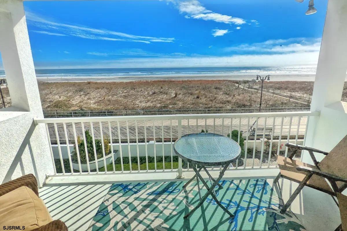 Atlantic City, New Jersey 08401, United States, 4 Bedrooms Bedrooms, ,4 BathroomsBathrooms,Residential,Active,254427