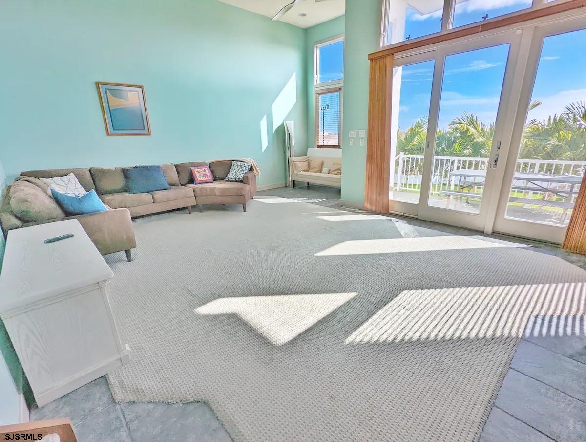 Atlantic City, New Jersey 08401, United States, 4 Bedrooms Bedrooms, ,4 BathroomsBathrooms,Residential,Active,254427