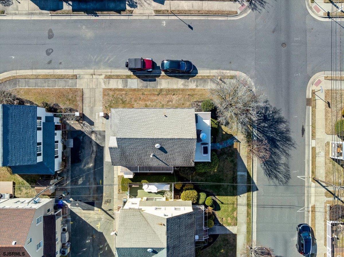 Margate, New Jersey 08402, United States, 3 Bedrooms Bedrooms, ,3 BathroomsBathrooms,Residential,Active,8574