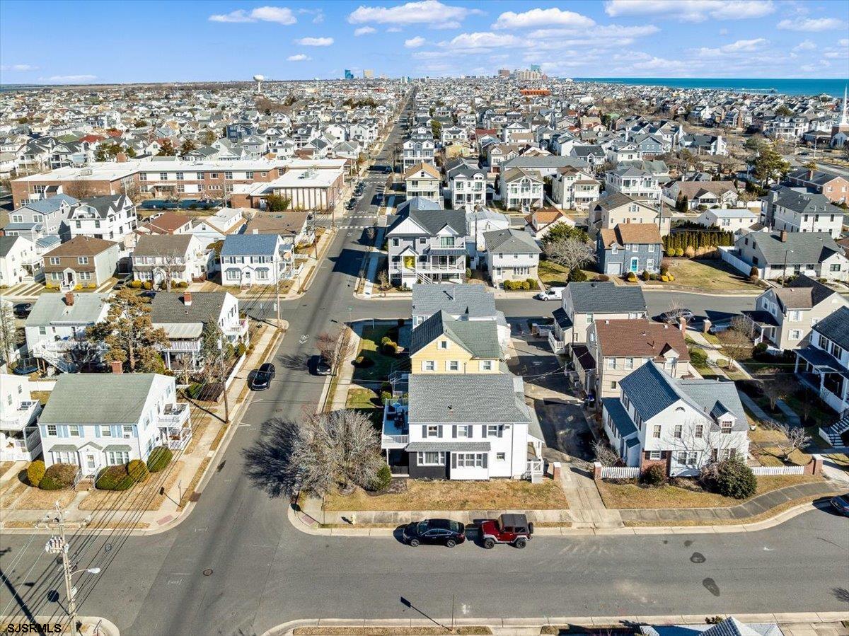 Margate, New Jersey 08402, United States, 3 Bedrooms Bedrooms, ,3 BathroomsBathrooms,Residential,Active,8574