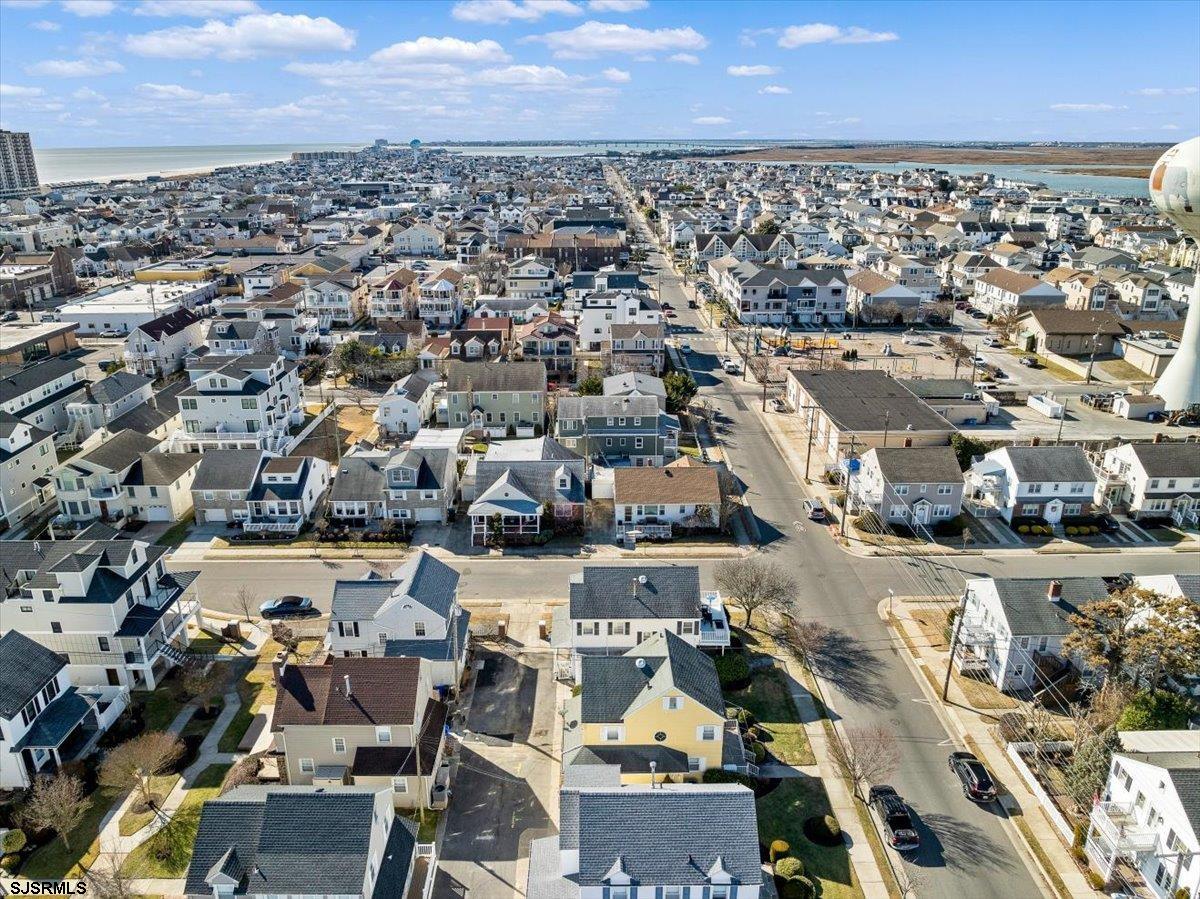 Margate, New Jersey 08402, United States, 3 Bedrooms Bedrooms, ,3 BathroomsBathrooms,Residential,Active,8574