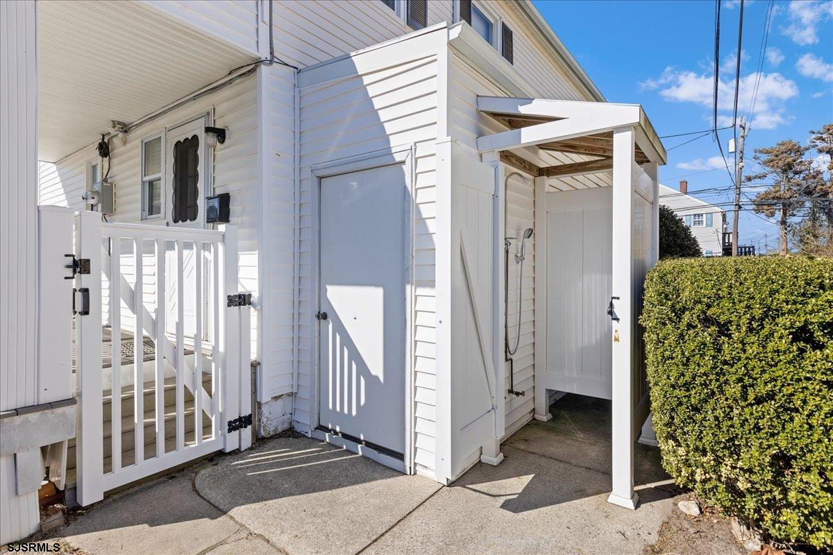 Margate, New Jersey 08402, United States, 3 Bedrooms Bedrooms, ,3 BathroomsBathrooms,Residential,Active,8574