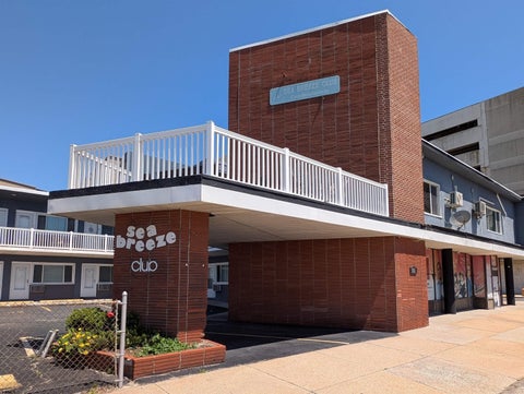 Condo For Rent - 3501 Pacific Ave<br/> Atlantic County, Atlantic City, NJ 08401