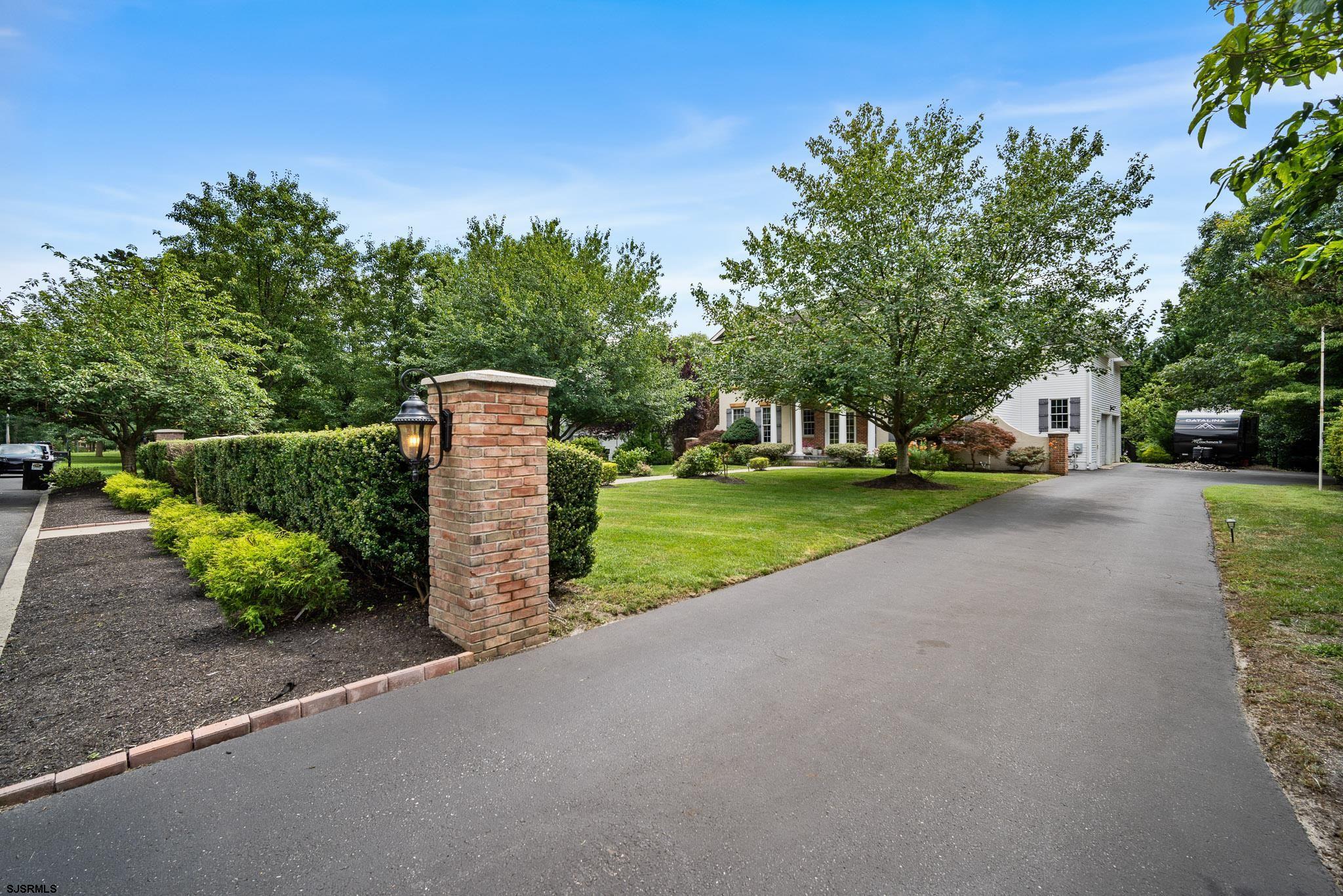 256 Aschwind Ct