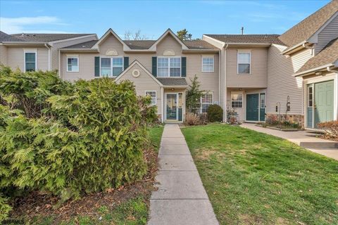 Condo For Sale - 2711 Falcon Ct #1306<br/> Mays Landing, NJ 08330