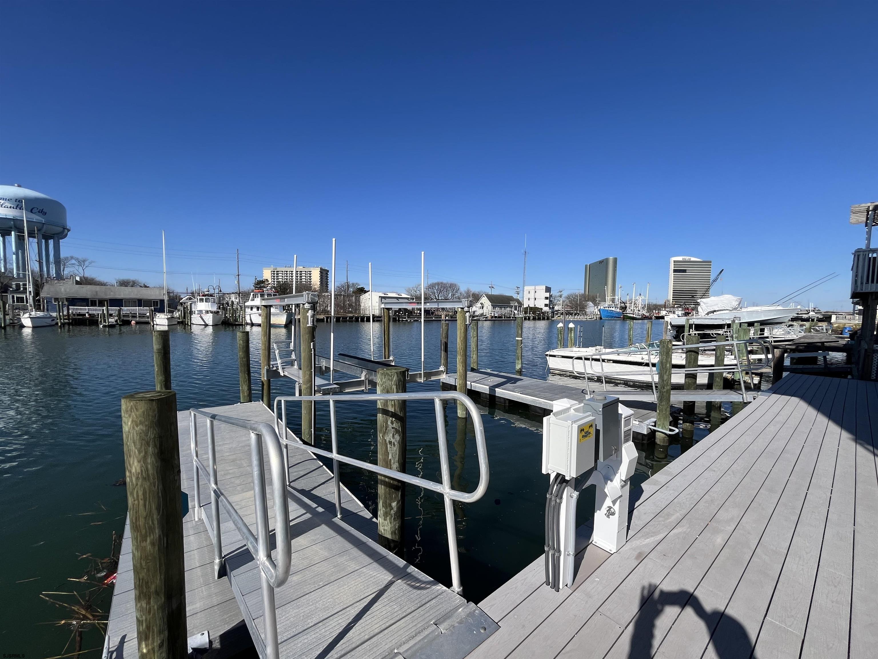 Atlantic City, New Jersey 08401, United States, 3 Bedrooms Bedrooms, ,3 BathroomsBathrooms,Residential,Active,82330