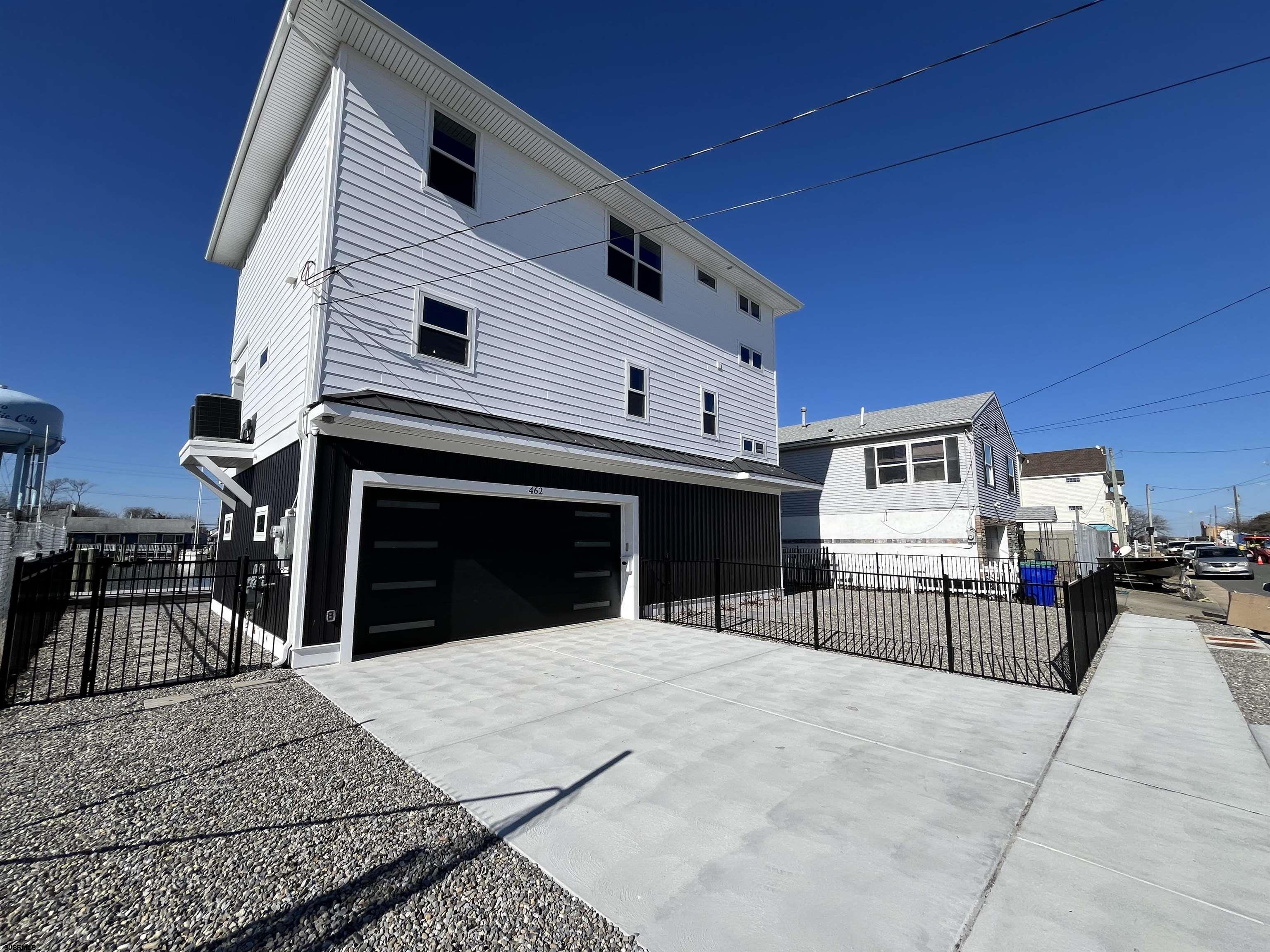 Atlantic City, New Jersey 08401, United States, 3 Bedrooms Bedrooms, ,3 BathroomsBathrooms,Residential,Active,82330