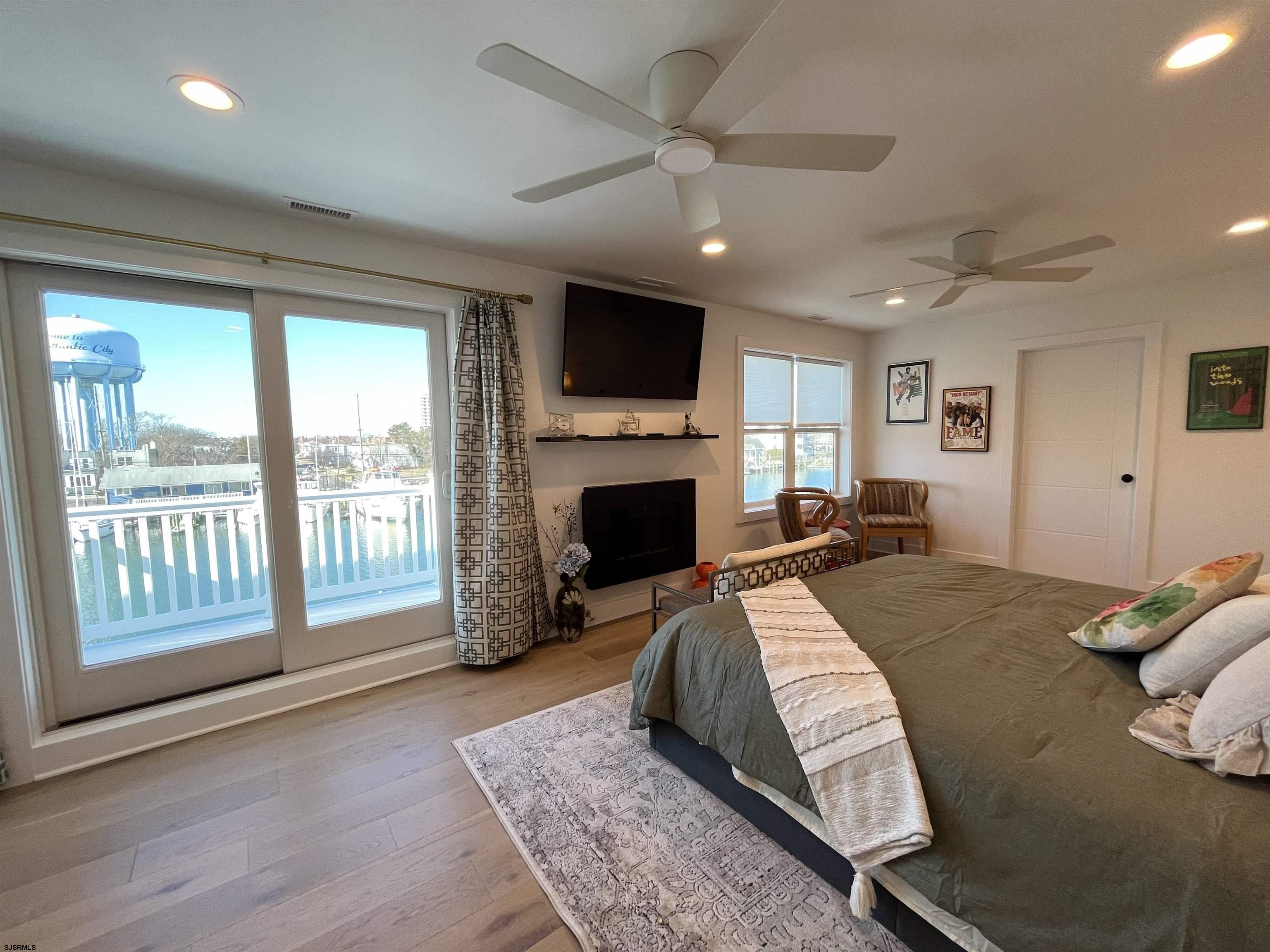 Atlantic City, New Jersey 08401, United States, 3 Bedrooms Bedrooms, ,3 BathroomsBathrooms,Residential,Active,82330