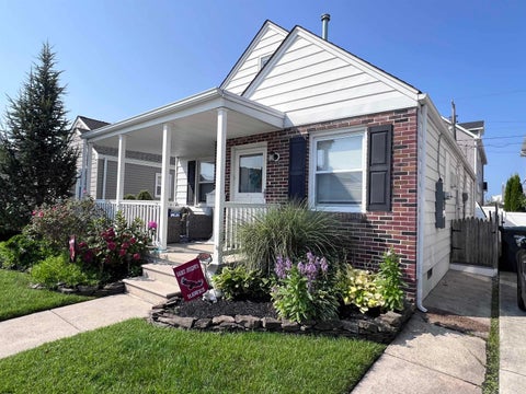 Homes For Rent - 216 N Mansfield Ave<br/> Margate, NJ 08402