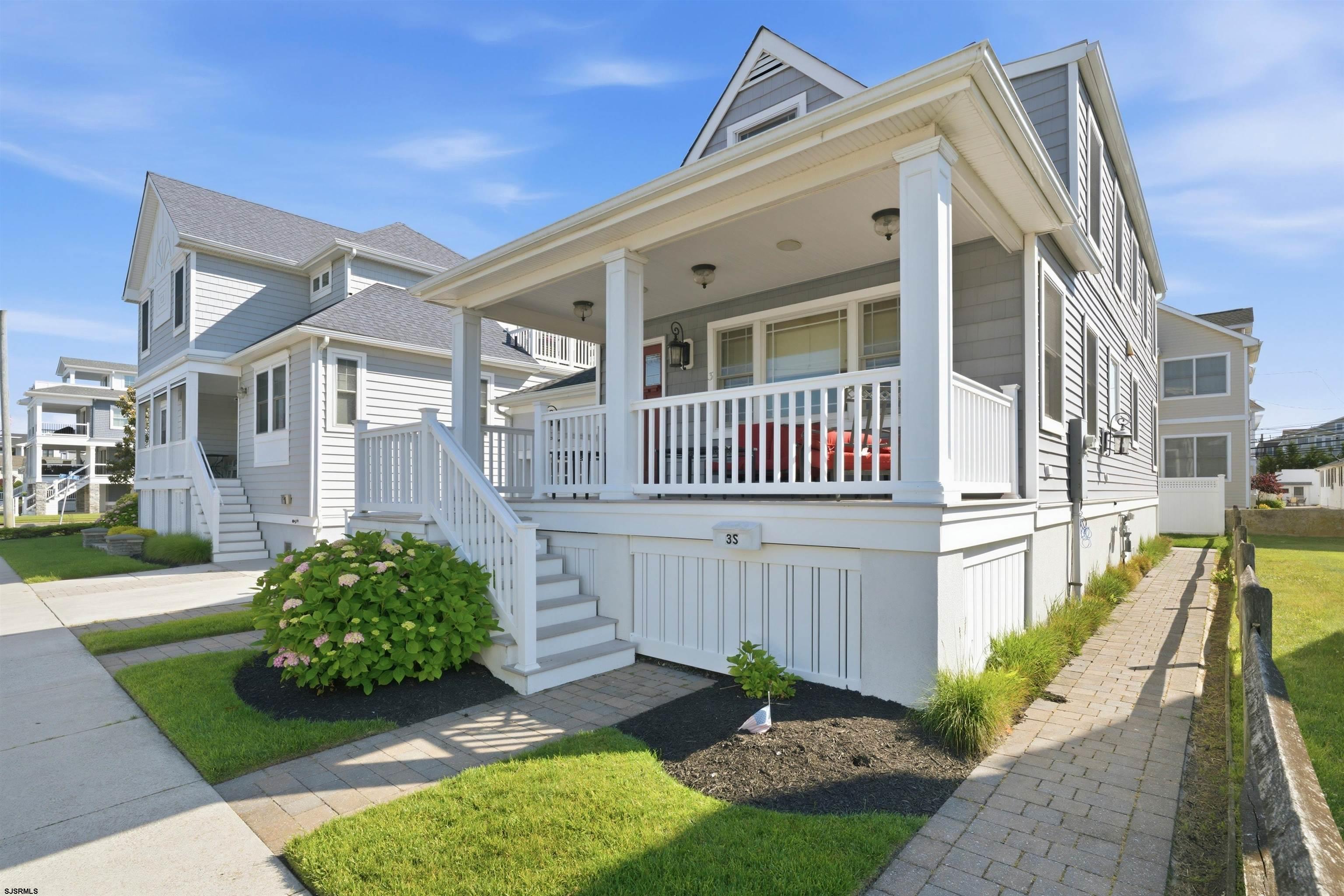 3 S 36th Ave